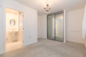 Bedroom- click for photo gallery